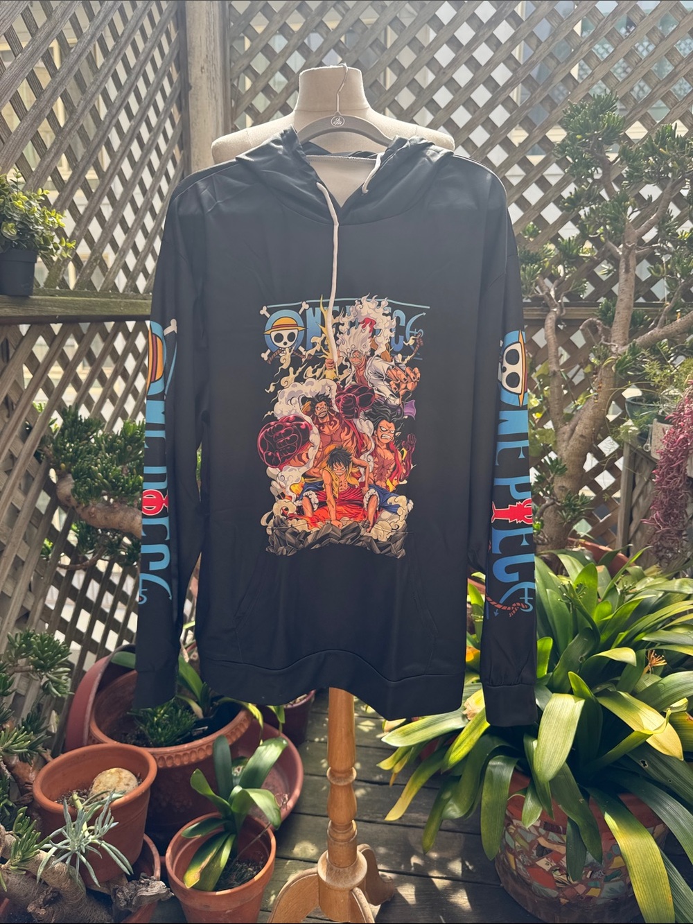 One Piece,  Black  Monkey D. Luffy Graphic Pullover Hoodie - XL  New in bag